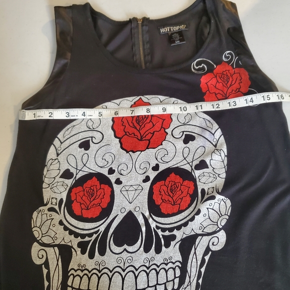Hot Topic Skull Shirt SM - Picture 4 of 7